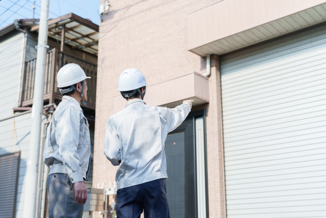 長岡市周辺では代々土地を所有している地主さんや農家の方も多く、自己資金だけで建築した場合は、登記手続きが後回しになり、そのまま未登記になってしまうことがあります。相続登記の際、先々代の土地が見つかり滅失登記をしていなかった事例は度々あります。